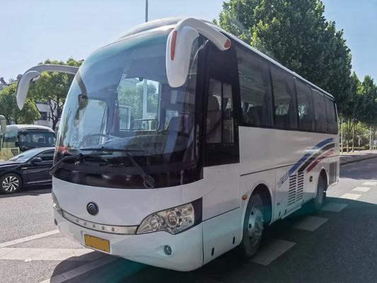 ZK5110 Yutong gebruikte passagiersbus / 22 zitplaatsen grote bagageruimte DezeEngine