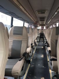55 Seat Hogere Rode Gebruikte Reis Diesel van de Passagiersbus KLQ6147 Linkerleidings 2013 Jaar