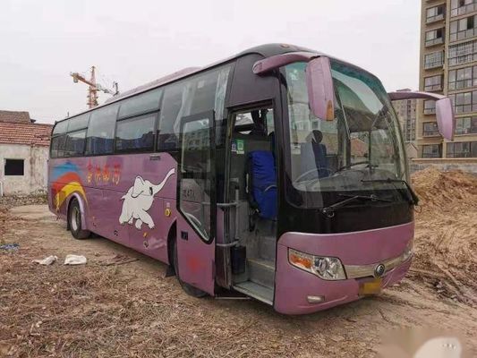 Yutong ZK6107 gebruikte het Staalchassis van Busbus for africa 47 Zetels Verlaten het Sturen Euro III Goede Voorwaarde Lage Kilometer