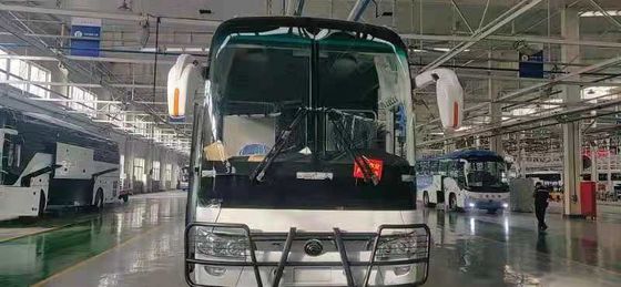 Gloednieuwe Yutong-Bus ZK6122H9 met 55 Zetels Witte Kleur in Bevorderings Achtermotor