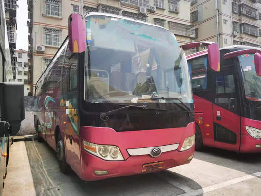 De gebruikte van de Reisbus Modelzk6110 47 Zetels van Yutong verdubbelen de Motor Euro III Naakte Verpakking van Deurenyuchai Verlaten Leiding