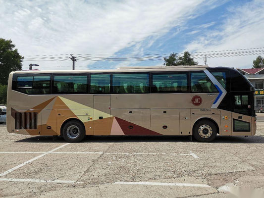 Gebruikte Zhongtong-Bus LCK6119 50 het Compartimenten Euro V 336kw Aiebag Chassis van de Zetels 2019 Grote Capaciteit