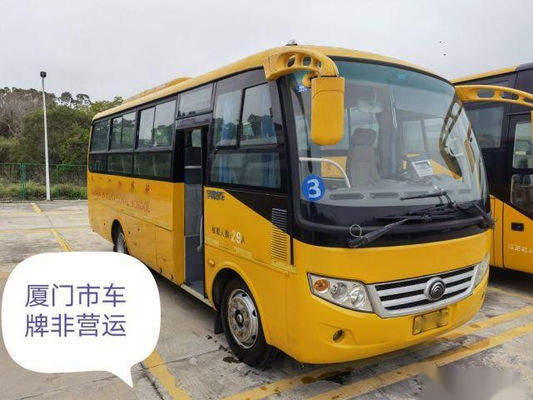 Gebruikte Yutong-Bus 29 van het de Busstaal van de Zetelsreis de Chassis Front Engine Euro III verliet Leiding
