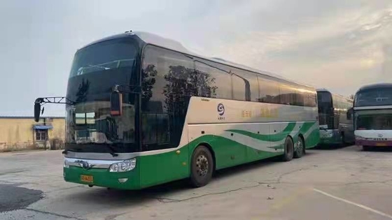 68 Seat Yutong Gebruikte Busreis Diesel van de Passagiersbus ZK6146 Linkerleidings 2013 Jaar