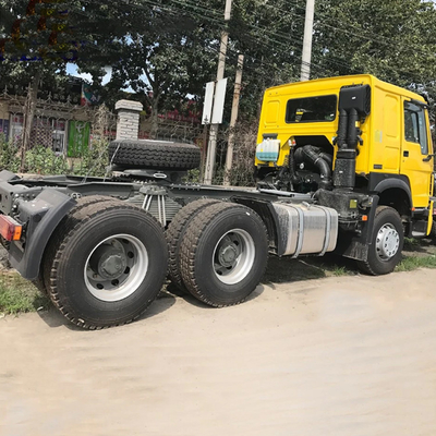 Sinotruk Gebruikte van de de Tractorvrachtwagen van de Tractor Hoofdaanhangwagen de Tractor Hoofdprijs van Howo 6*4