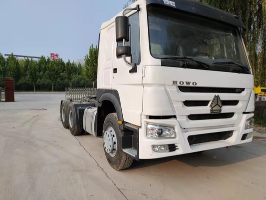 Gebruikte Howo/het het Chineeshoofd/Paard van de Vrachtwagentractor met Goede Voorwaarde RHD