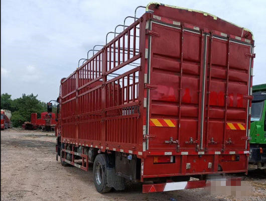 10 Ton Column Plate 26 van Gebruikte Ladingsvoet Vrachtwagens voor Vervoerzaken in goede staat