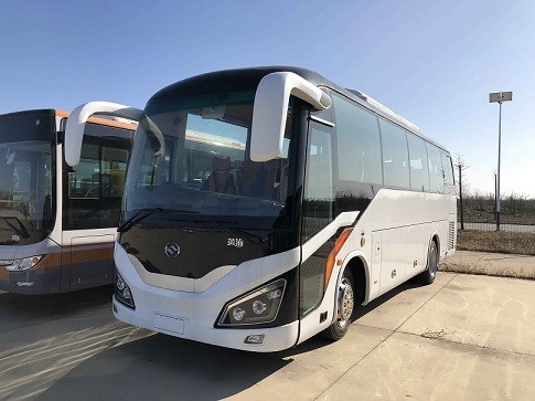 Bussen en Bussenmerk 34 van Huanghai Seater-Busvip Nieuwe de Passagiersbus van Busseat
