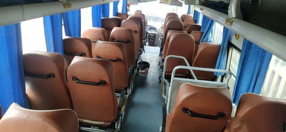De gebruikte Yutong-Reisbussen ZK6998 gebruikten 39 de Luxebussen van Buses Used Intercity Zetels van de de Diesel Motorbus van Yuchai in het Jaar van 2014