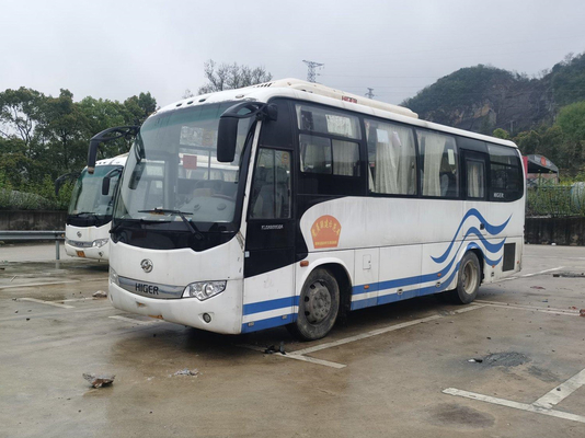 Bus 35 Passagiers Hogere Gebruikte Bussen in Diesel van China KLQ6856 Yuchai Bus
