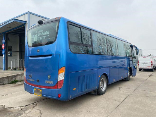 De gebruikte Bus Bus 37 Zetels Yutong Zk6888 vervoert en traint bus rechtse aandrijving per bus